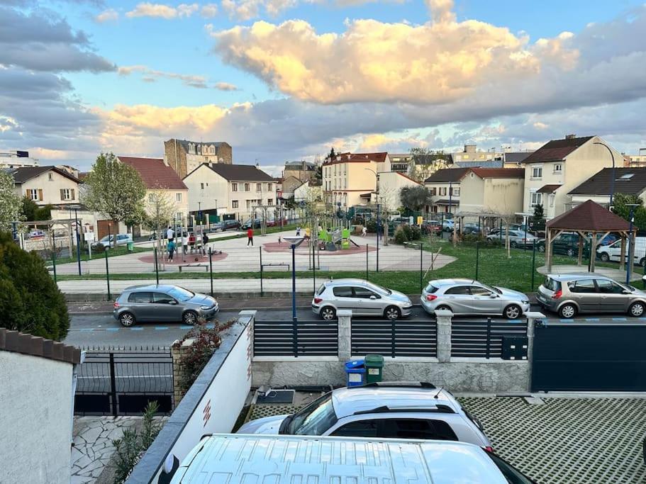 Appartement A 15Min De Paris Drancy Exterior foto